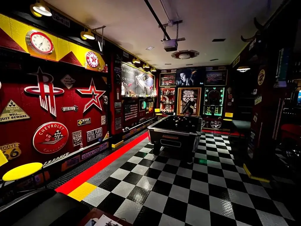 Solid-Top Garage Floors (10)